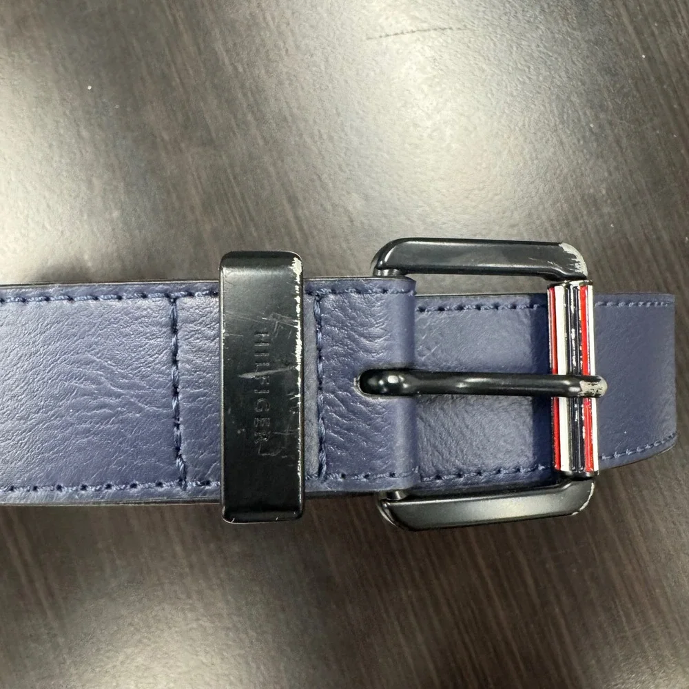 Tommy Hilfiger Belt Mens 32 Navy Blue Good Synthetic Leather‎ Matte Black Buckle